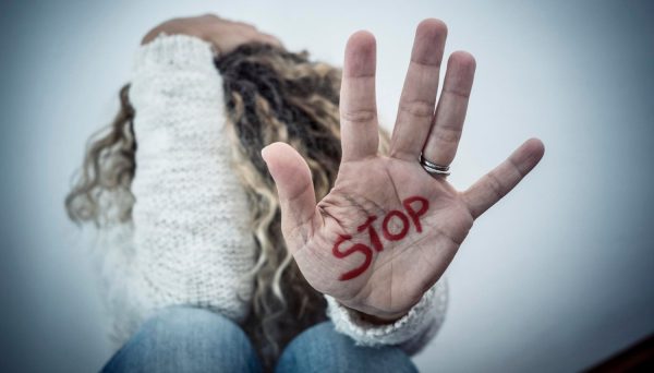 Σεμινάριο αυτοπροστασίας και αυτοάμυνας από τη Δημοτική Επιτροπή Ισότητας των Φύλων στο 4ο Πειραματικό Γυμνάσιο Λαμίας