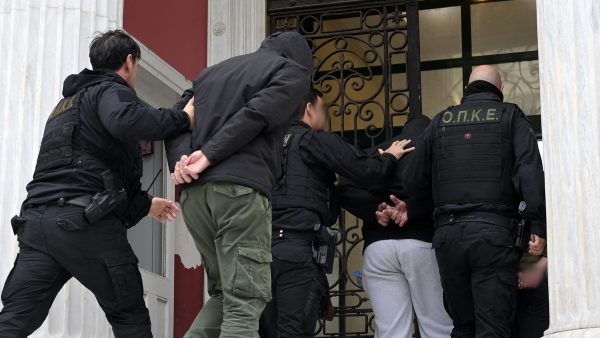 Χαλκίδα: Προφυλακιστέοι οι 3 συλληφθέντες για τη δολοφονία του 20χρονου Μάριου