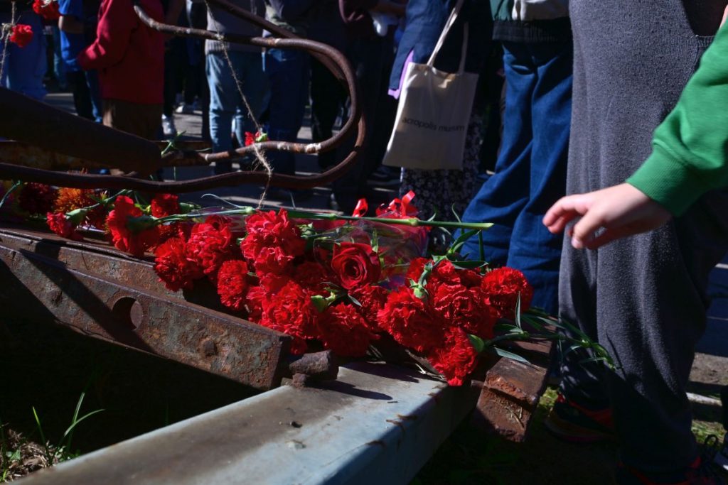 Το Εργαστηριακό Διδακτικό Προσωπικό του Πανεπιστημίου Θεσσαλίας για την επέτειο του Πολυτεχνείου