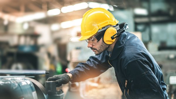 Ζητείται Συντηρητής - Βοηθός συντηρητή στη Βιομηχανία Agroinvest