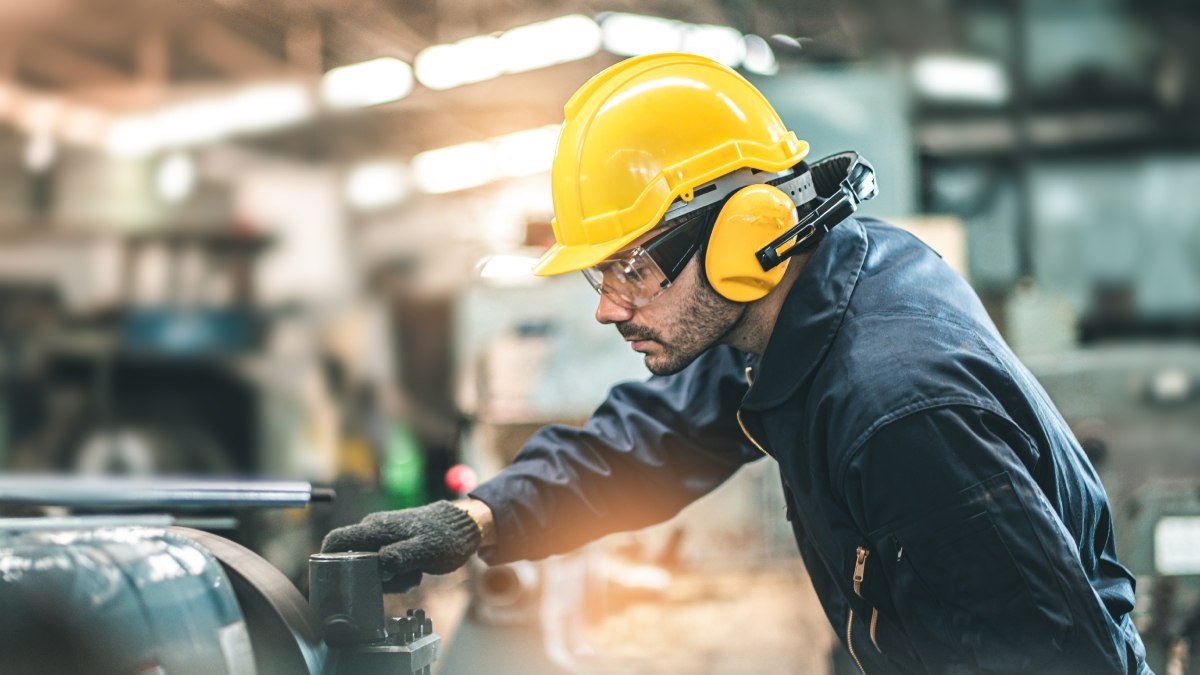 Ζητείται Συντηρητής - Βοηθός συντηρητή στη Βιομηχανία Agroinvest