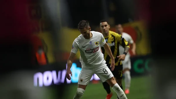 Super League: Με ΑΕΚ – Άρης και «μάχες» για ΠΑΟΚ και Παναθηναϊκό το πρόγραμμα της ημέρας