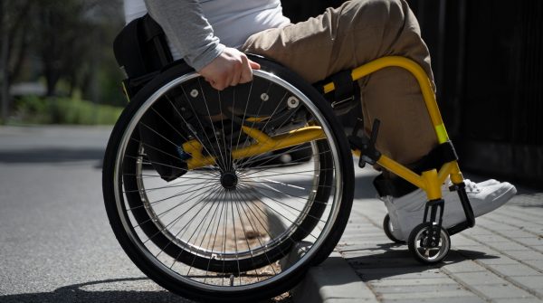 Σήμερα το 1ο Λύκειο Λαμίας παρουσιάζει την ταινία μικρού μήκους «Κοινωνία χωρίς Ανισότητες»