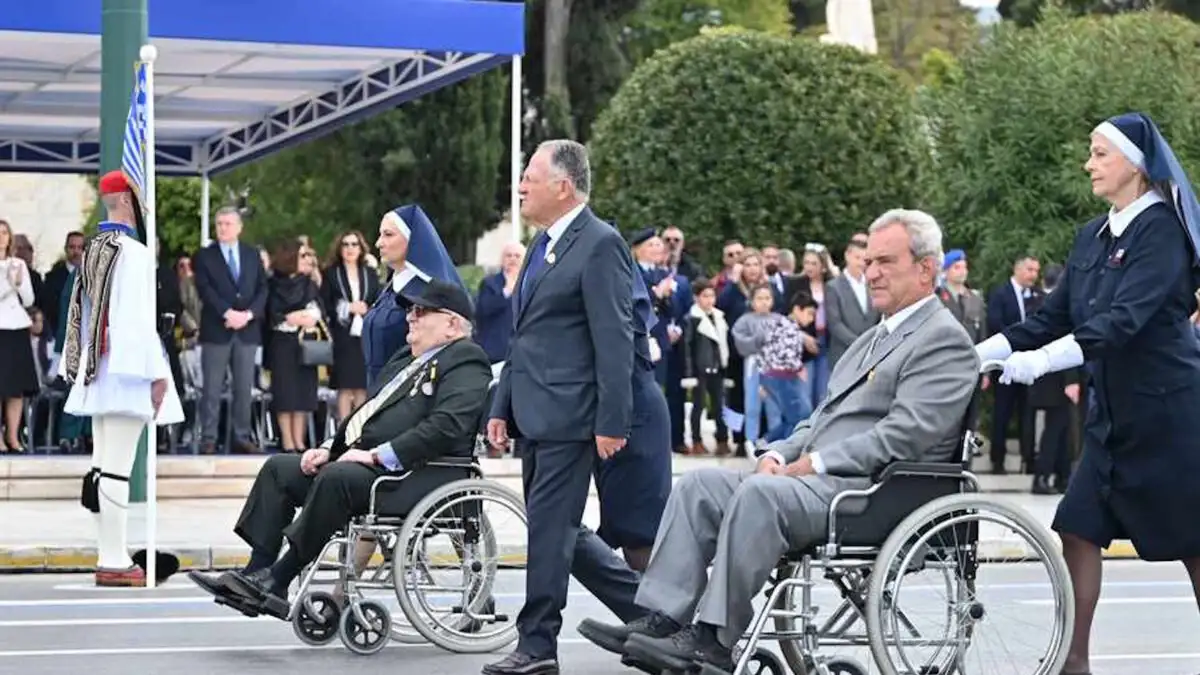 ΥΠΕΘΑ: Διπλασιάζεται στα 500 ευρώ η οικονομική ενίσχυση των συνταξιοδοτούμενων θυμάτων πολέμου