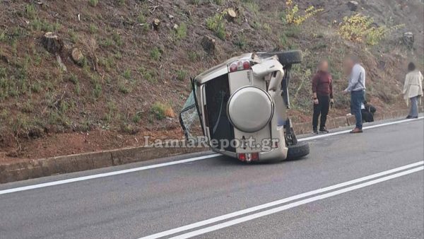 Εκτροπή - ανατροπή αυτοκινήτου που επέβαινε οικογένεια στην Εύβοια