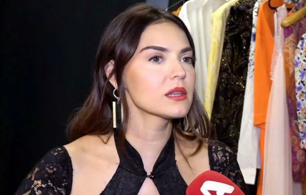 Βρισηίδα Ανδριώτου: «Είχαν 5 εκατομμύρια ευρώ πάνω σε ένα τραπέζι» – «Εγώ έχασα 40.000 ευρώ» λέει για το κύκλωμα της απάτης