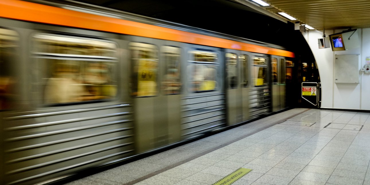 Έκτακτη στάση εργασίας σήμερα σε μετρό και τραμ -Τι ώρα τραβούν «χειρόφρενο» οι συρμοί