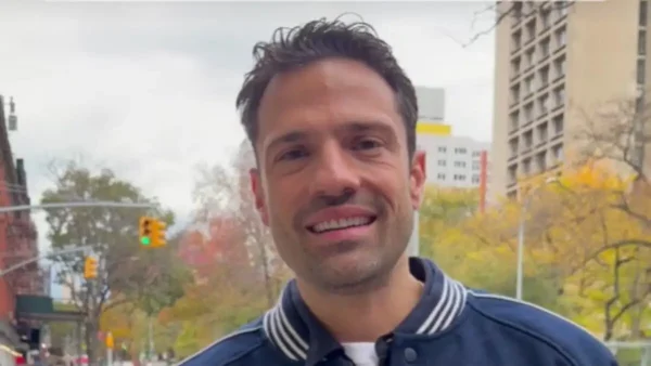 Ο Κωνσταντίνος Αργυρός εμφανίστηκε σε βίντεο Αμερικανίδας Tik Toker στους δρόμους της Νέας Υόρκης