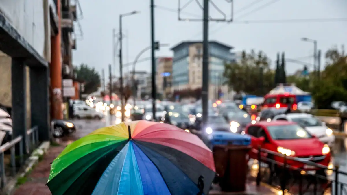 Κακοκαιρία Adel: Γιατί κέντρο Αθήνας, Γουδί και Ζωγράφου πλημμύρισαν με 40 χιλιοστά βροχής- Η εξήγηση του Θοδωρή Κολυδά