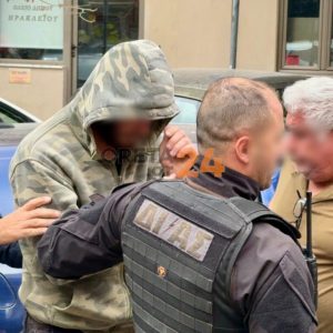 Βορίζια: Στον εισαγγελέα ο ανιψιός του Φανούρη Καργάκη που συνελήφθη για τη βόμβα στο σπίτι των Φραγκιαδάκηδων