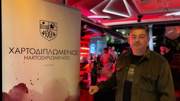 Η όμορφη βραδιά στο Central που τα είχε όλα - Γεύσεις, αρώματα & φυσικά τα κρασιά "Χαρτοδιπλωμένος"!