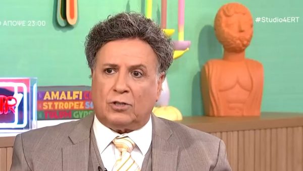 Χάρης Ρώμας για Καφέ της Χαράς: «Ο Γιάννης Λάτσιος μου είχε πει γιατί να κάνω ένα έργο σε χωριό και όχι κάτι σαν το Κωνσταντίνου και Ελένης»