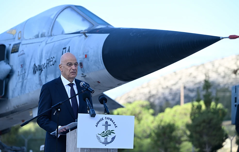 Δένδιας: Σε μια χώρα που αντιμετωπίζει απειλή, να έχουμε την αίσθηση της ιστορικής συνέχειας