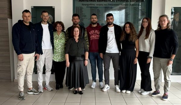 Το νέο Διοικητικό Συμβούλιο του Πολιτιστικού Συλλόγου Διβριωτών