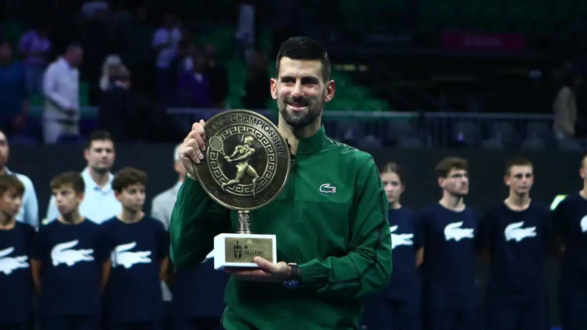 Νόβακ Τζόκοβιτς: Η απονομή του τροπαίου στο Hellenic Championship και η φωτογραφία με τον Στέφανο Τσιτσιπά