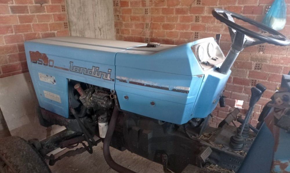 Πωλείται τρακτέρ landini