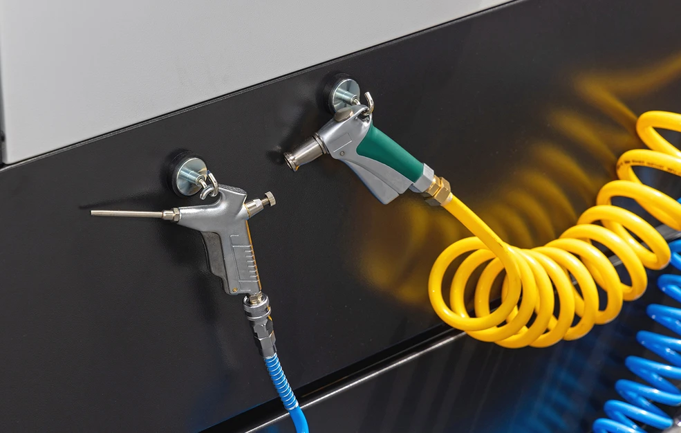 Νεκρός 15χρονος μετά την εισαγωγή αέρα υψηλής πίεσης στον πρωκτό του