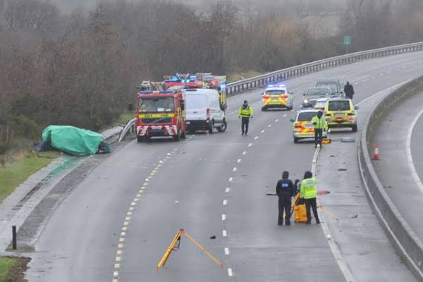 Ιρλανδία: 5 νεκροί και 3 τραυματίες σε φρικτό τροχαίο από σύγκρουση δύο οχημάτων