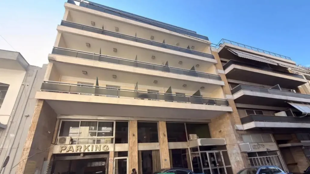 Κυψέλη: Αποκαλυπτικές μαρτυρίες για το γηροκομείο κολαστήριο – «Μας απειλούσαν για να δίνουμε ηρεμιστικά σε ηλικιωμένους»