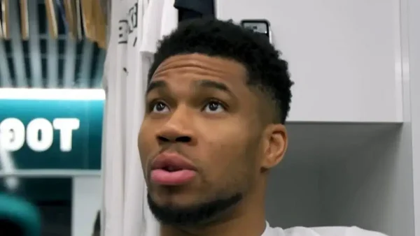 Γιάννης Αντετοκούνμπο για τους 21.000 πόντους καριέρας: Όντας ένα παιδί από τα Σεπόλια, το εκτιμώ πολύ