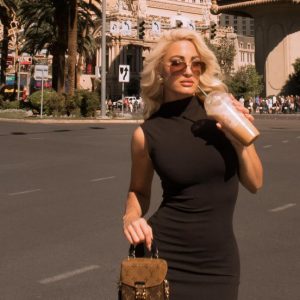 Ιωάννα Τούνη: Το απρόοπτο με την ανθοδέσμη του συντρόφου της και η «παρατήρηση» που της έκανε