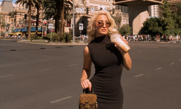 Η Ιωάννα Τούνη ξεσπά: «Με διαλύει που αναγκάστηκα να απολογούμαι για την κακοποίηση μου»