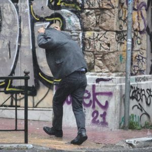 Νέο έκτακτο δελτίο ΕΜΥ: Πού επιδεινώνεται ο καιρός με ισχυρές καταιγίδες τις επόμενες ώρες