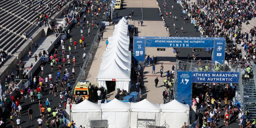 Σε ρυθμούς μαραθωνίου η Αθήνα - Πάνω από 73.000 συμμετοχές, ποιοι δρόμοι θα είναι κλειστοί