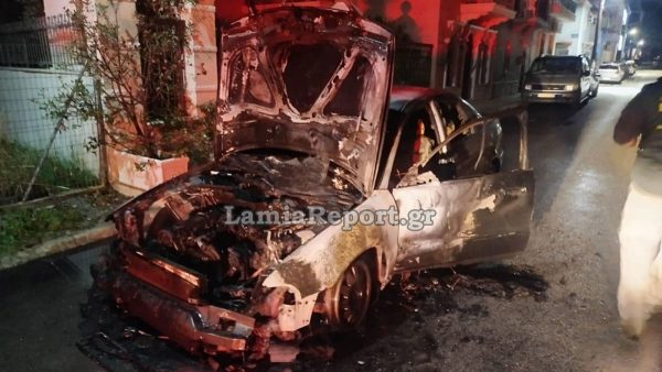 Πυρκαγιά σε ΙΧ με αέριο κινητοποίησε την πυροσβεστική (ΦΩΤΟ)