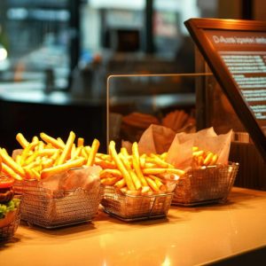 Κατάστημα εστίασης αναζητά άτομο με εμπειρία για εργασία