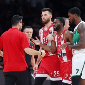 Ρήξη αχιλλείου και τέλος η σεζόν για τον Έβανς!