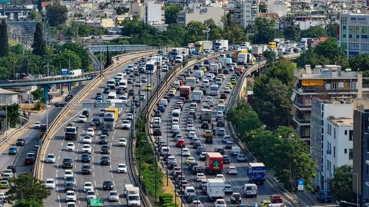 Συνεχίζονται οι διασταυρωτικοί έλεγχοι οχημάτων – Νέα ειδοποιητήρια για ασφάλιση και τέλη κυκλοφορίας