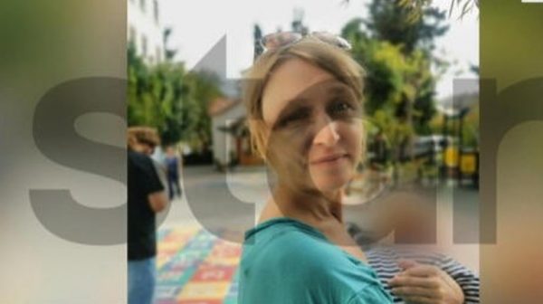 Κορωπί: Ξανά αγκαλιά με τα παιδιά της η 40χρονη που υπέστη άγριο ξυλοδαρμό - Συγκινητικές στιγμές στο "Αγλαΐα Κυριακού"