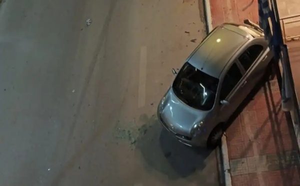 Τραγωδία: Αυτοκίνητο έπεσε πάνω σε πεζούς και σκότωσε 24χρονο μπροστά στα μάτια της μάνας και της γιαγιάς του - ΒΙΝΤΕΟ