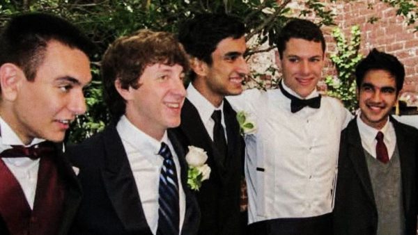 Ο Θηβαίος συμμαθητής του Μαμντάνι μιλά για τα σχολικά τους χρόνια στην Αστόρια! Μάθαινε ελληνικούς χορούς!