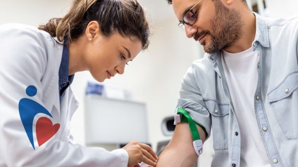 MediOne Λαμίας: ΔΩΡΕΑΝ αιμοληψίες κατ' οίκον για όλους!