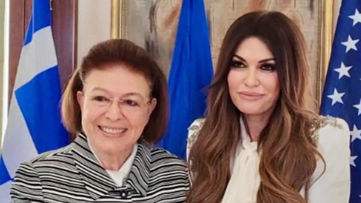 Η Κίμπερλι Γκιλφόιλ συνάντησε την Λίνα Μενδώνη: Στο επίκεντρο η αντιμετώπιση της παράνομης διακίνησης πολιτιστικών αγαθών