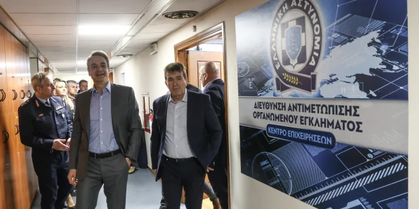 Ο Χρυσοχοΐδης στην Κρήτη: Παρουσιάζει τις προτάσεις για οπλοκατοχή και αστυνόμευση μετά το μακελειό στα Βορίζια