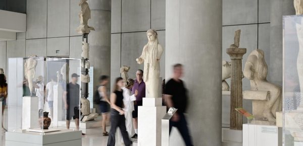 Η μουσειακή εμπειρία στο Μουσείο Ακρόπολης (της Έφης Παπαευθυμίου)