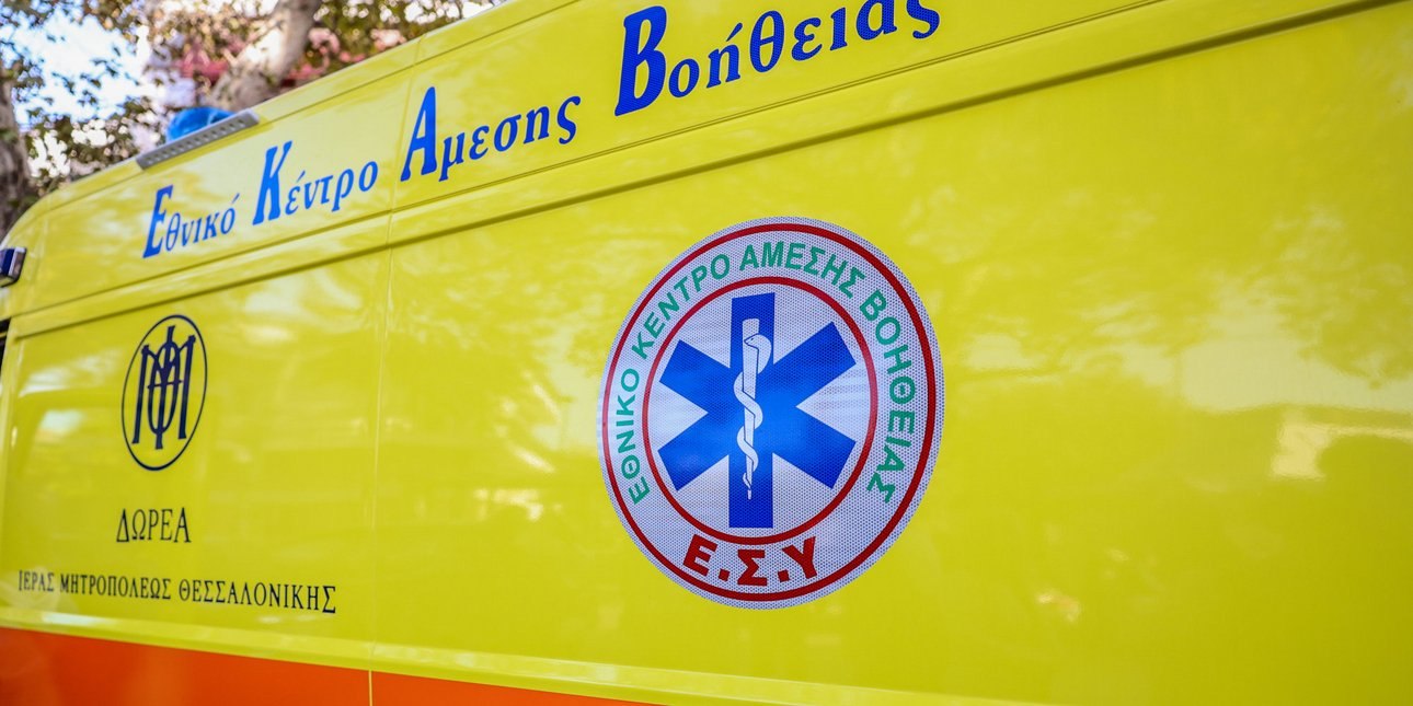 Θεσσαλονίκη: Νεκρός 35χρονος μετά από σφοδρή σύγκρουση ταξί με μηχανή