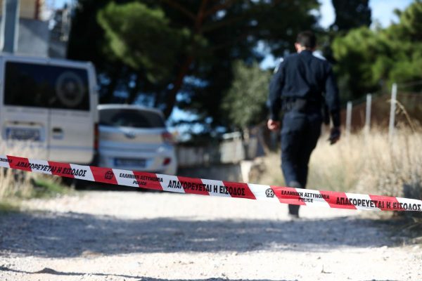 Αδελφοκτονία στη Νέα Πέραμο: «Ήταν αναμενόμενο ότι θα γίνει», λένε οι γείτονες – «Αυτό γινόταν 15 χρόνια τώρα»