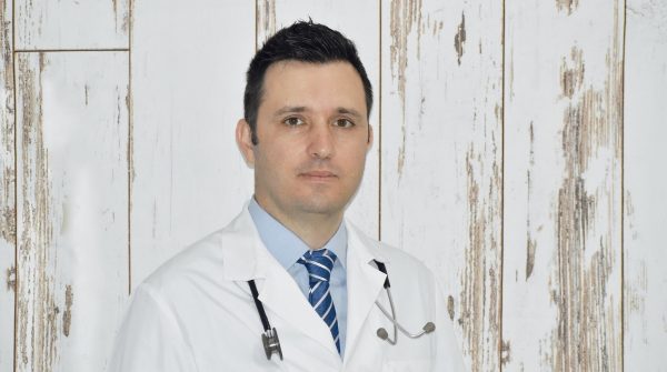 Γνωρίστε το νέο ιατρείο του αλλεργιολόγου Νικόλαου Γκαβογιαννάκη στη Λαμία