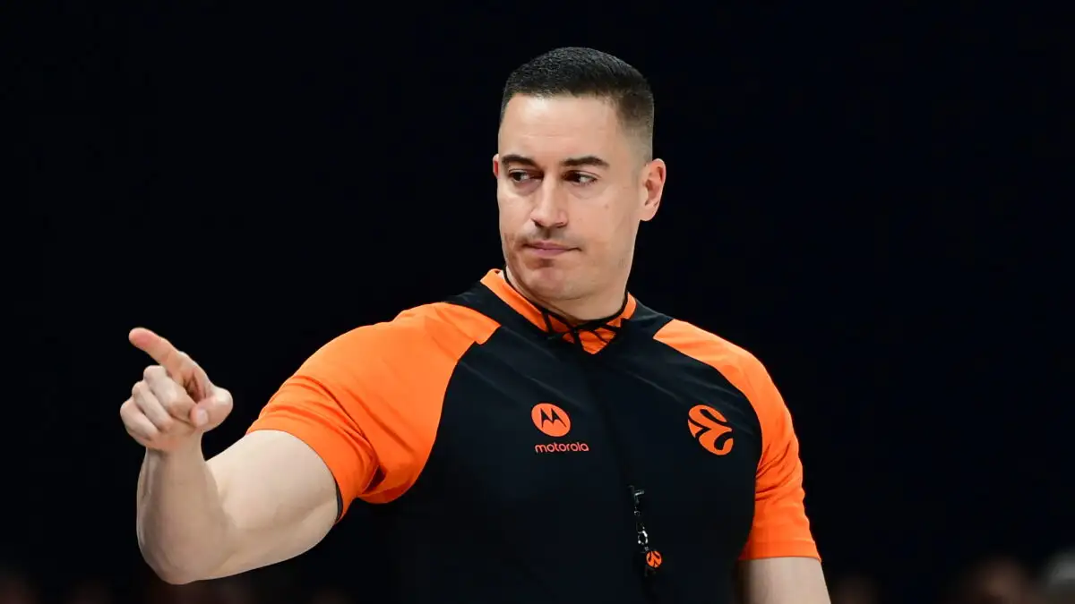 Ντιφαλά: «Μετά από το Ολυμπιακός – Μπαρτσελόνα δέχθηκα απειλές και διέγραψα τα social media»