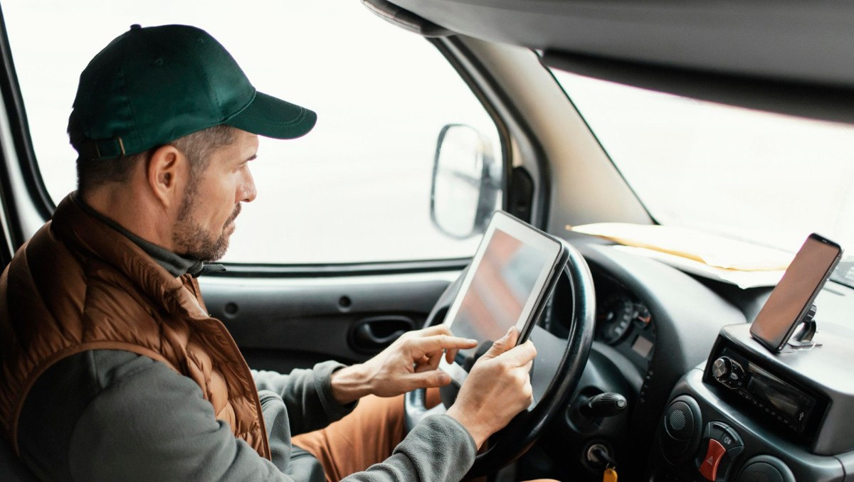 Το Πρακτορείο Τύπου «Άργος» - Μεταφορική αναζητά οδηγό