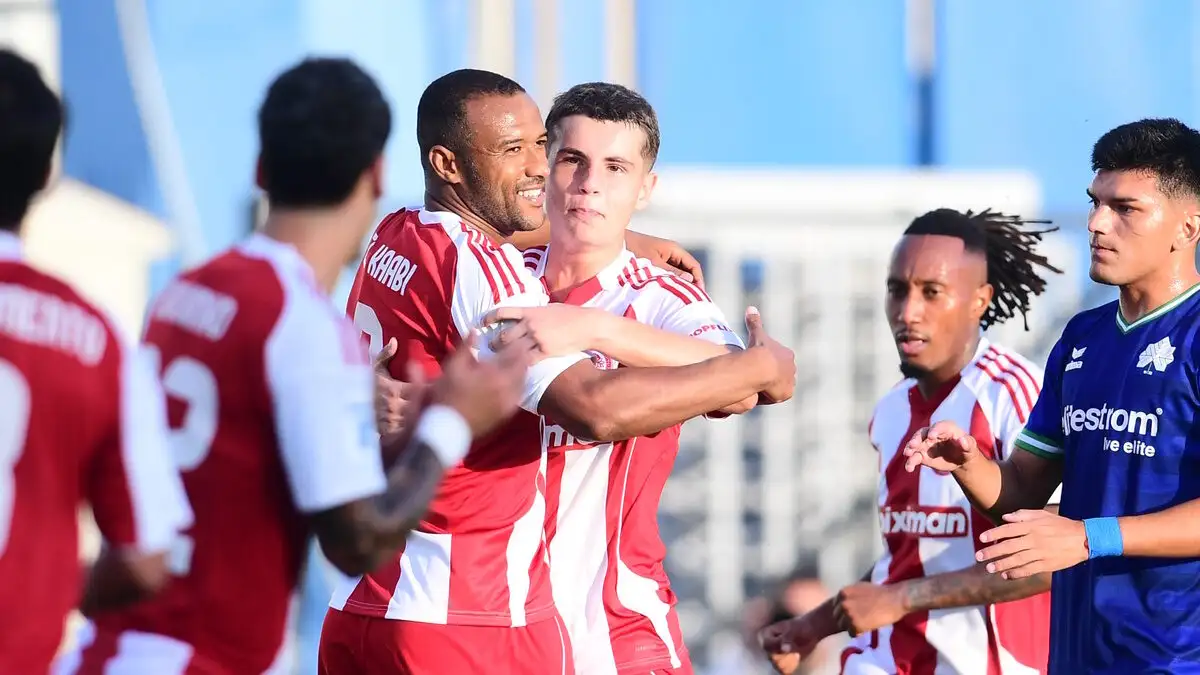 Super League: Ο Ολυμπιακός που πήρε «δώρο» κορυφής, ο Παναθηναϊκός που «λύγισε» τον ΠΑΟΚ και το δύσκολο «διπλό» της ΑΕΚ