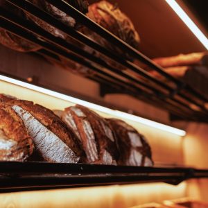 Σοκ σε φούρνο στη Λάρισα: 49χρονη σκοτώθηκε όταν τα μαλλιά της μπλέχτηκαν στο ζυμωτήριο