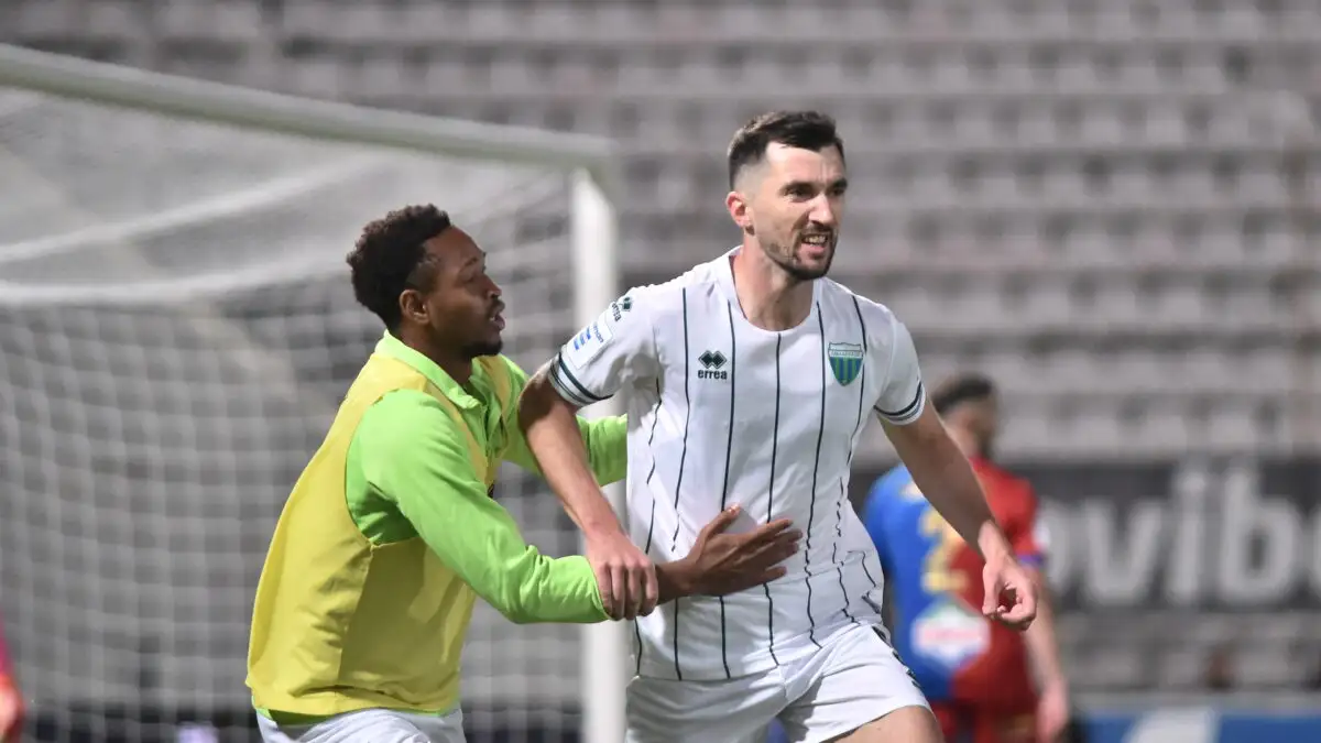 Βόλος – Λεβαδειακός 1-2: Ανατροπή και «διπλό» των Βοιωτών στο Πανθεσσαλικό με δυο γκολ του Όζμπολτ