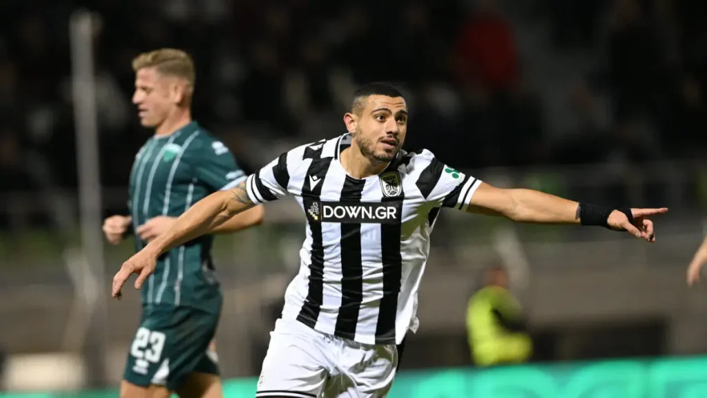 Λεβαδειακός – ΠΑΟΚ 2-3: «Ατσάλινοι» οι Θεσσαλονικείς, πέρασαν με δέκα παίκτες και ανατροπή από τη Λιβαδειά