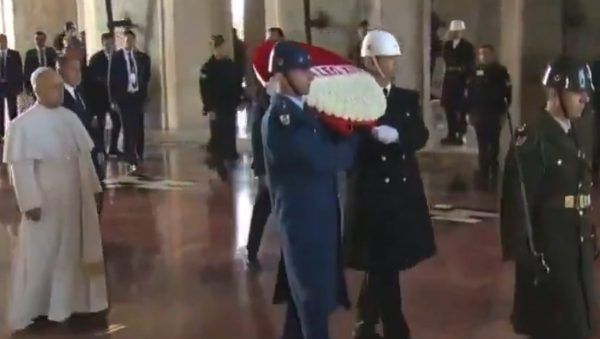 Το πρώτο αποστολικό ταξίδι του Πάπα Λέοντα ΙΔ΄ - Μήνυμα ενότητας από την Άγκυρα έως τον Λίβανο