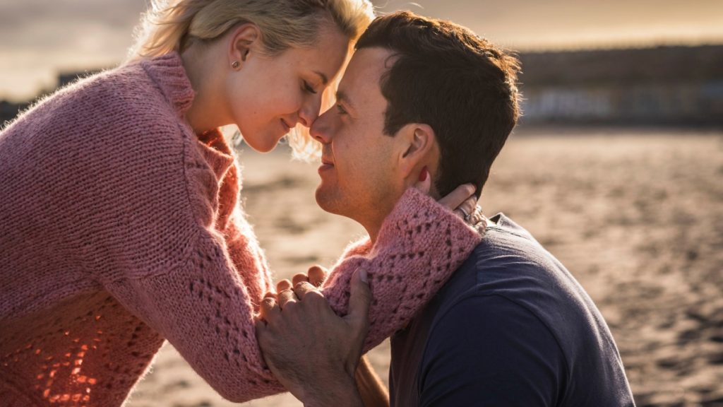 Το πρώτο φιλί δόθηκε πριν από 20 εκατομμύρια χρόνια, λένε οι επιστήμονες